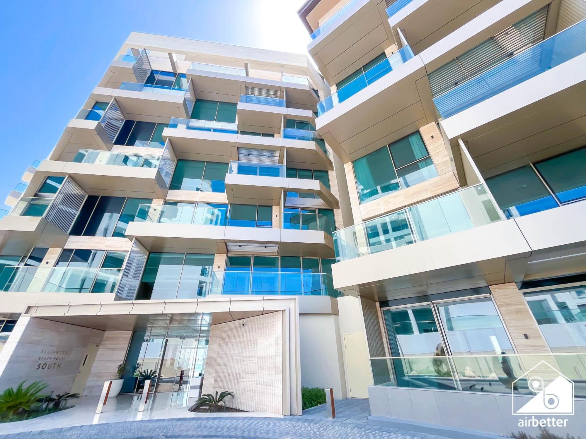 Seafront Serenity Palm Escape With Pool Access Appartement *