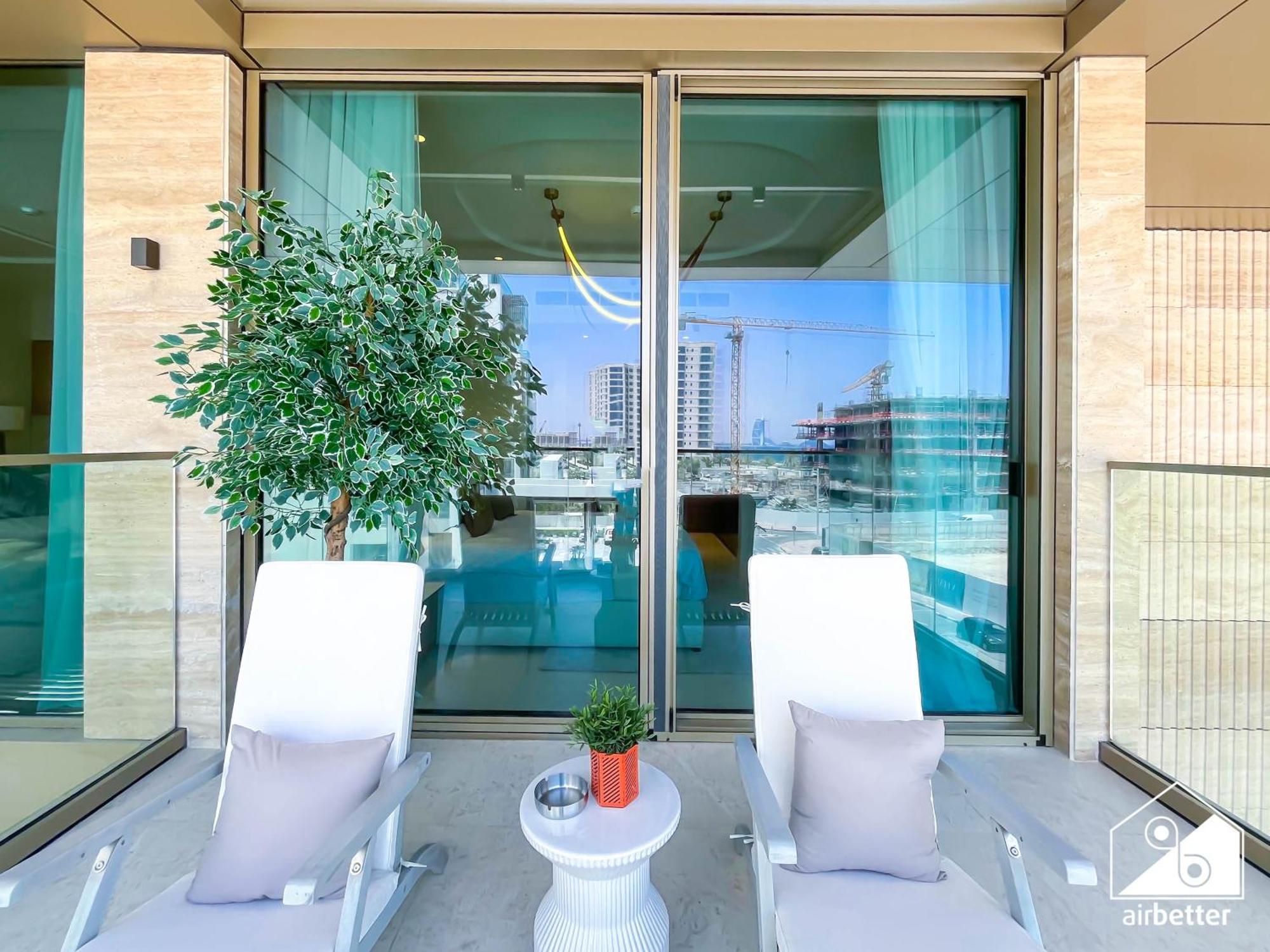 Appartement Seafront Serenity Palm Escape With Pool Access